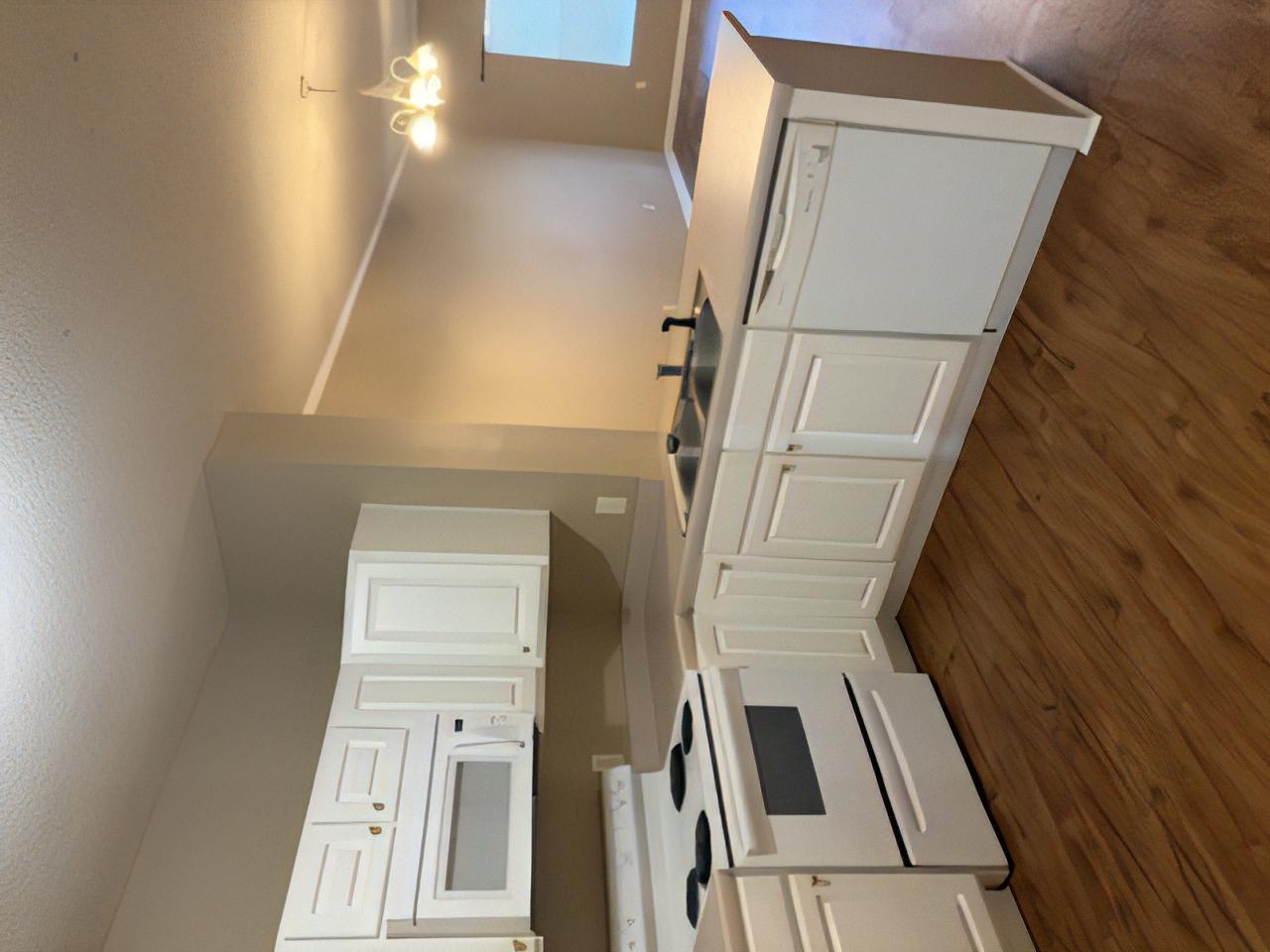 241 S Irwin St unit 1UNIT 47 – photo 4