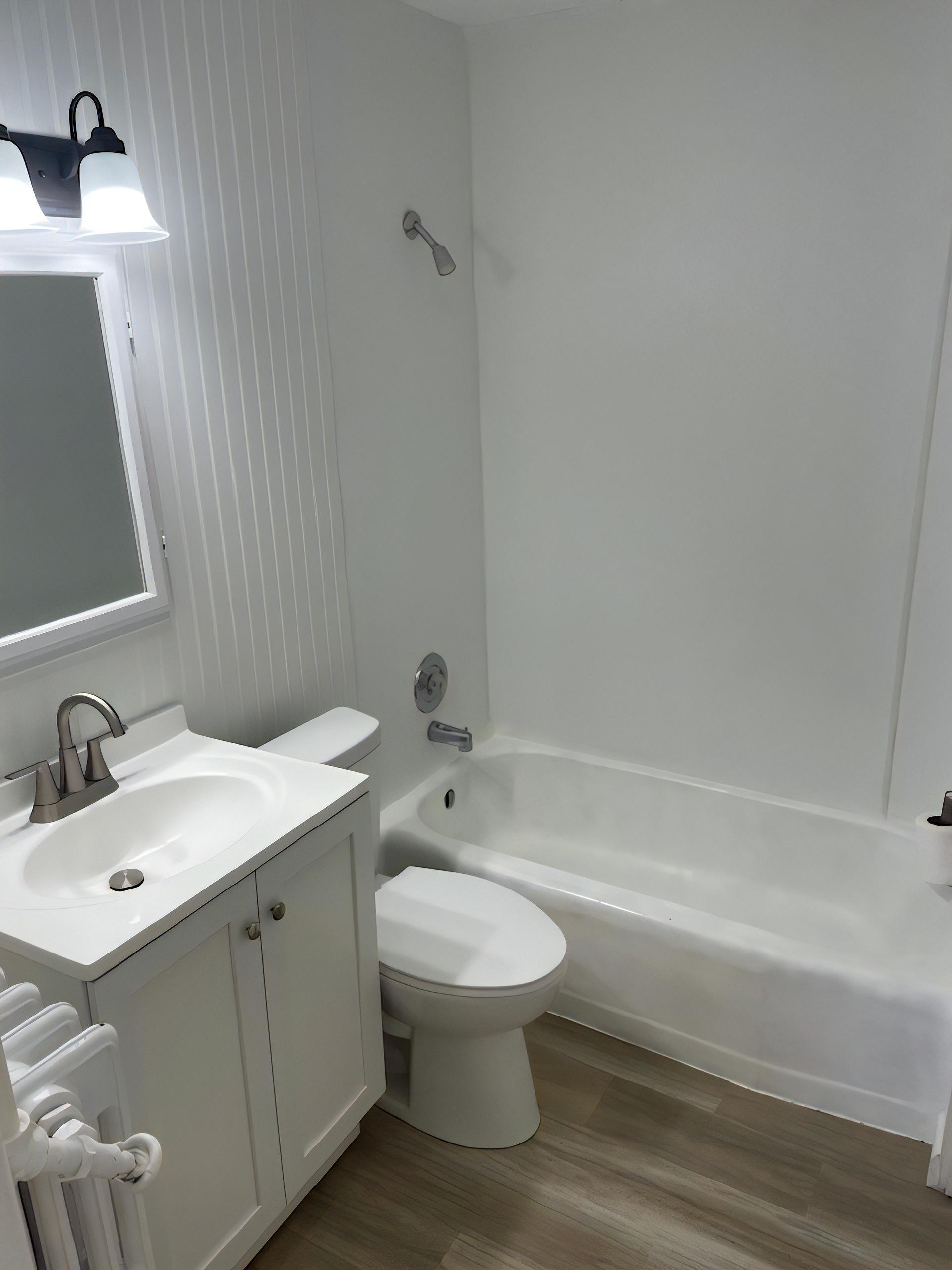 734 E Park St – photo 3