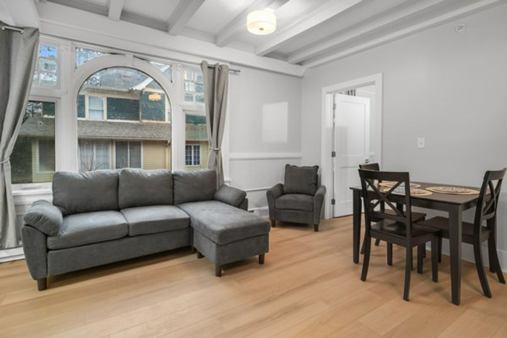 401 College Ave unit 403-4 – photo 2