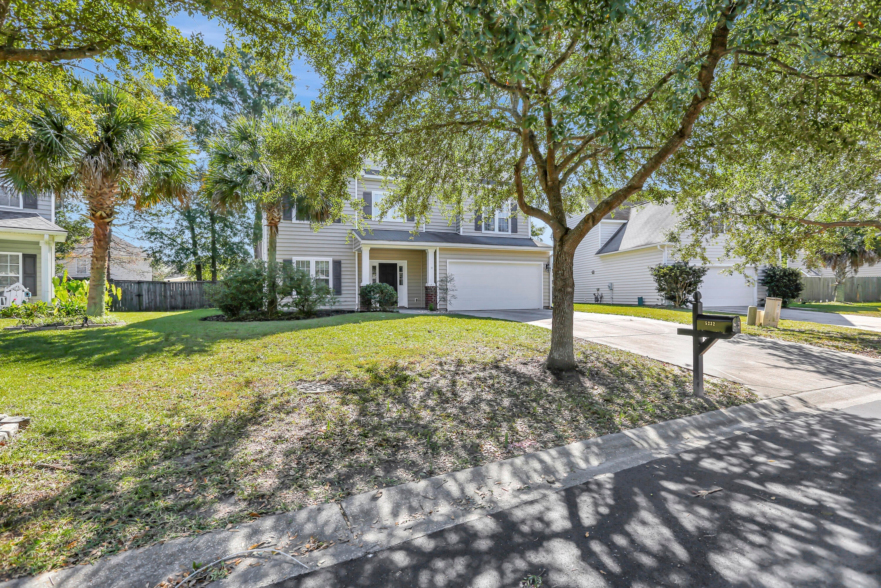 5232 Mulholland Dr – photo 4
