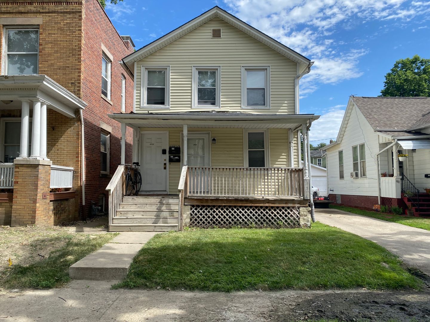 608 E Monroe St unit Upper – photo 1