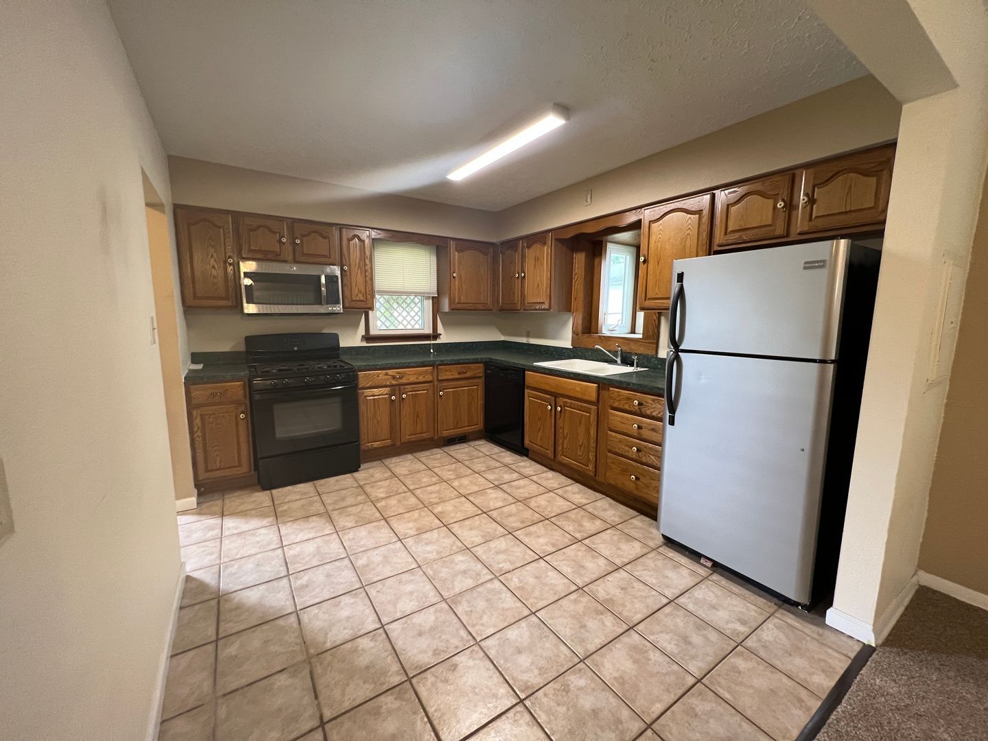 306 E Liberty St – photo 3