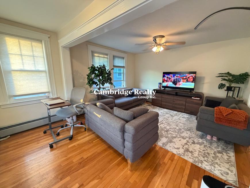 100 Walnut St – photo 1