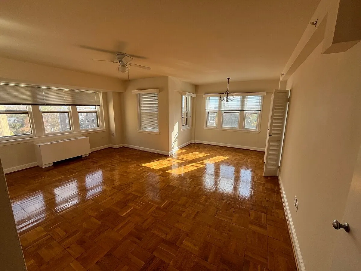 4801 Connecticut Ave – photo 4