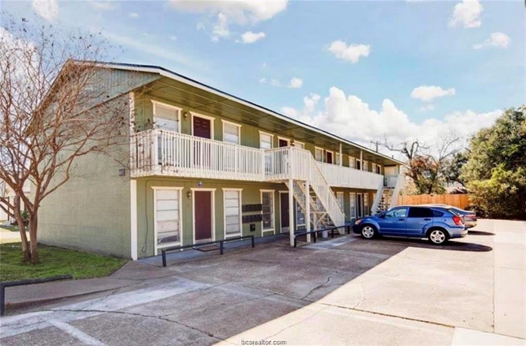 807 E 31st St #10 – photo 1