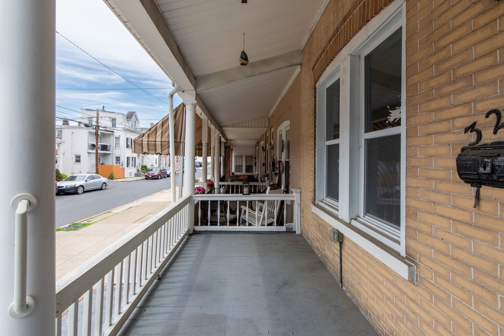 325 N Franklin St – photo 3