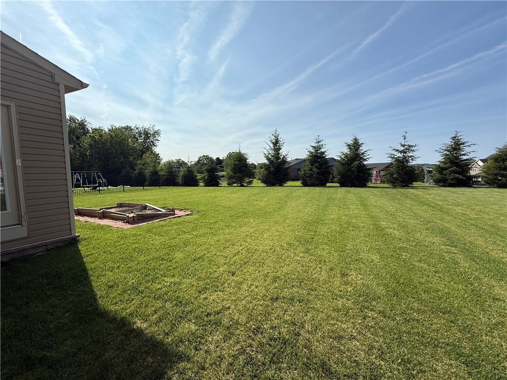 3002 Highpoint Dr – photo 2