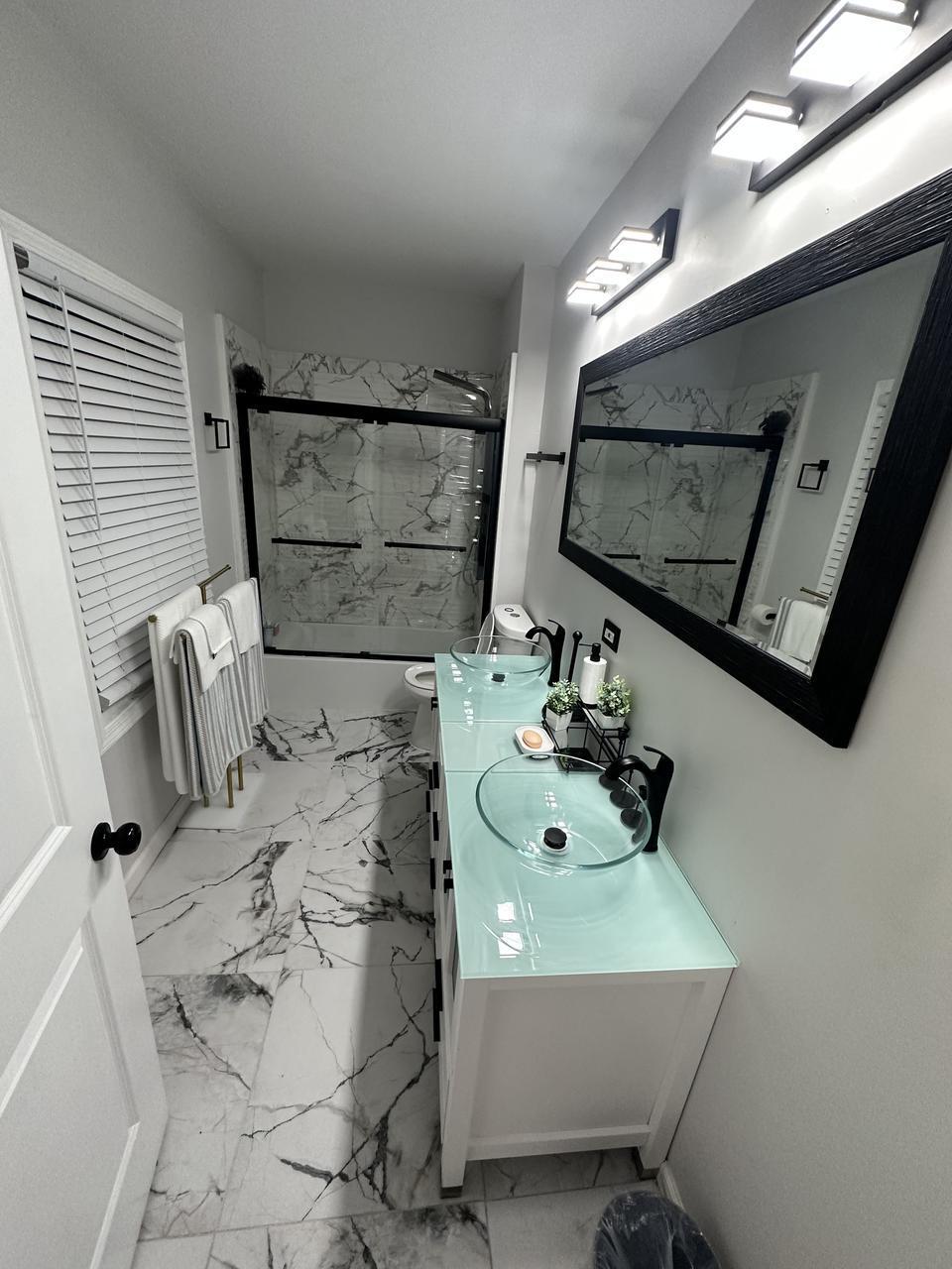 1211 Oxford Rd – photo 4