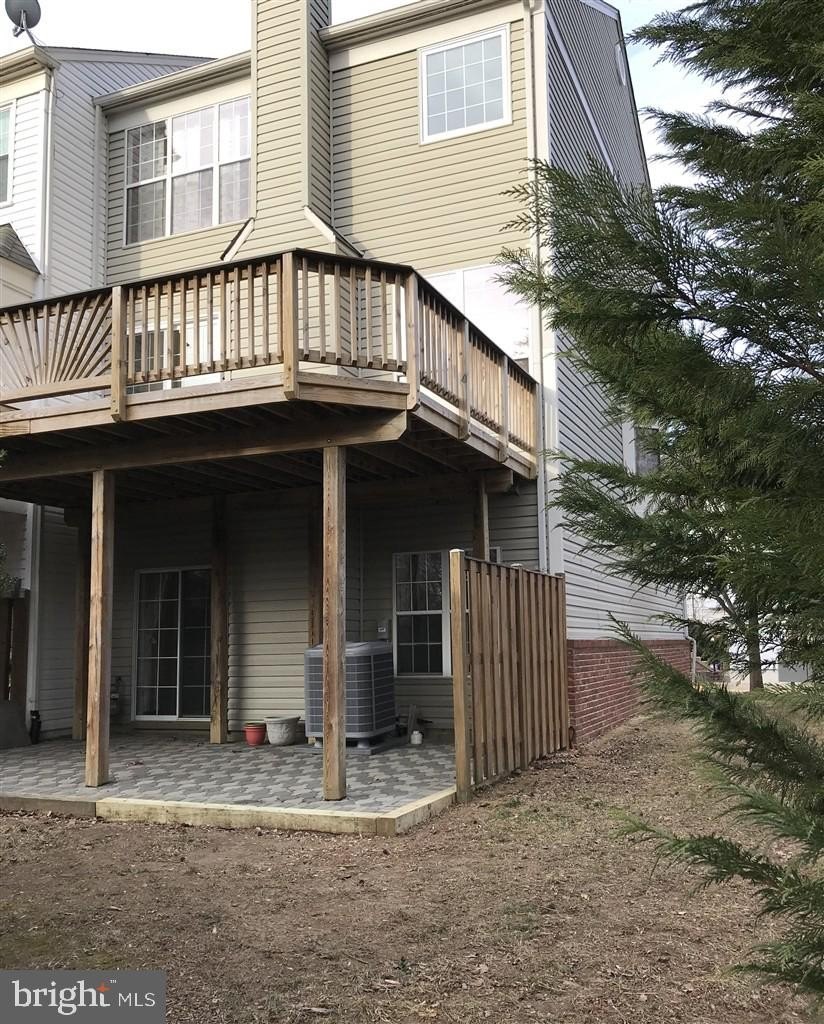 7507 Lamoyne Ct – photo 3