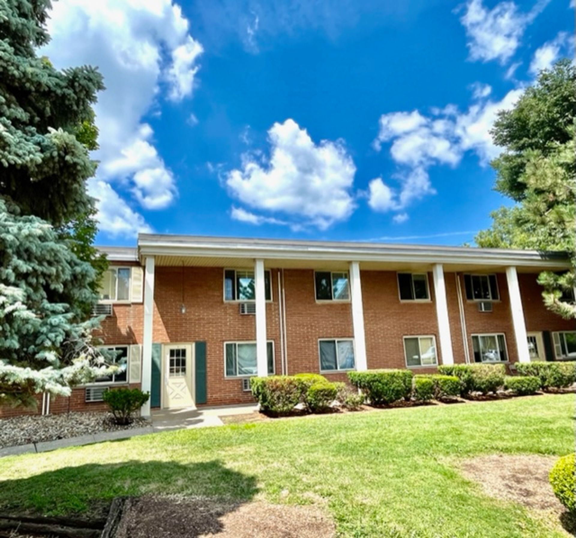 20604 Lorain Rd unit C17 – photo 1