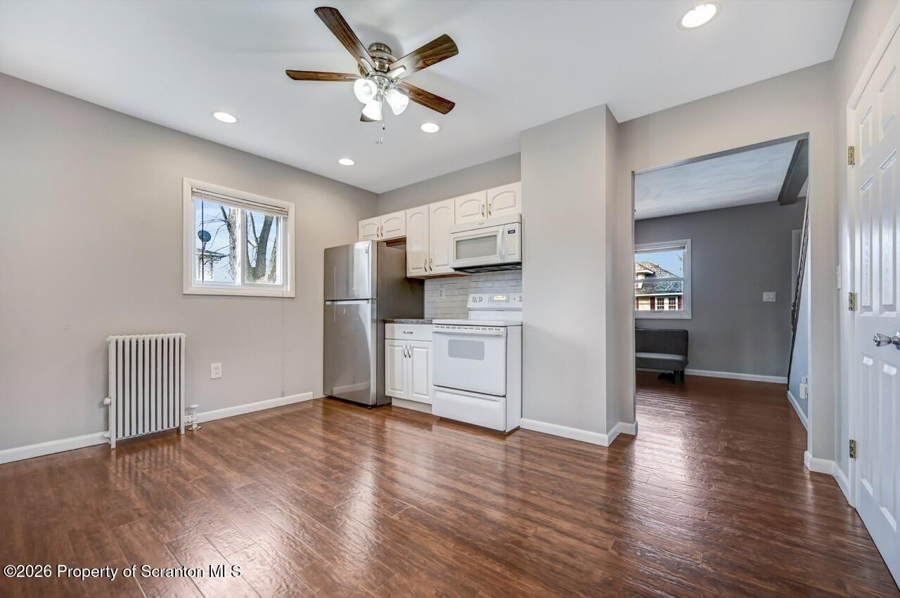 2725 Cedar Ave – photo 2