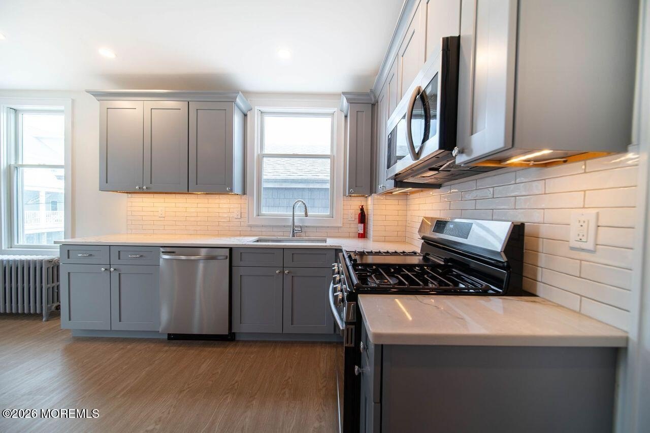 1125 E Ocean Ave #2A – photo 5