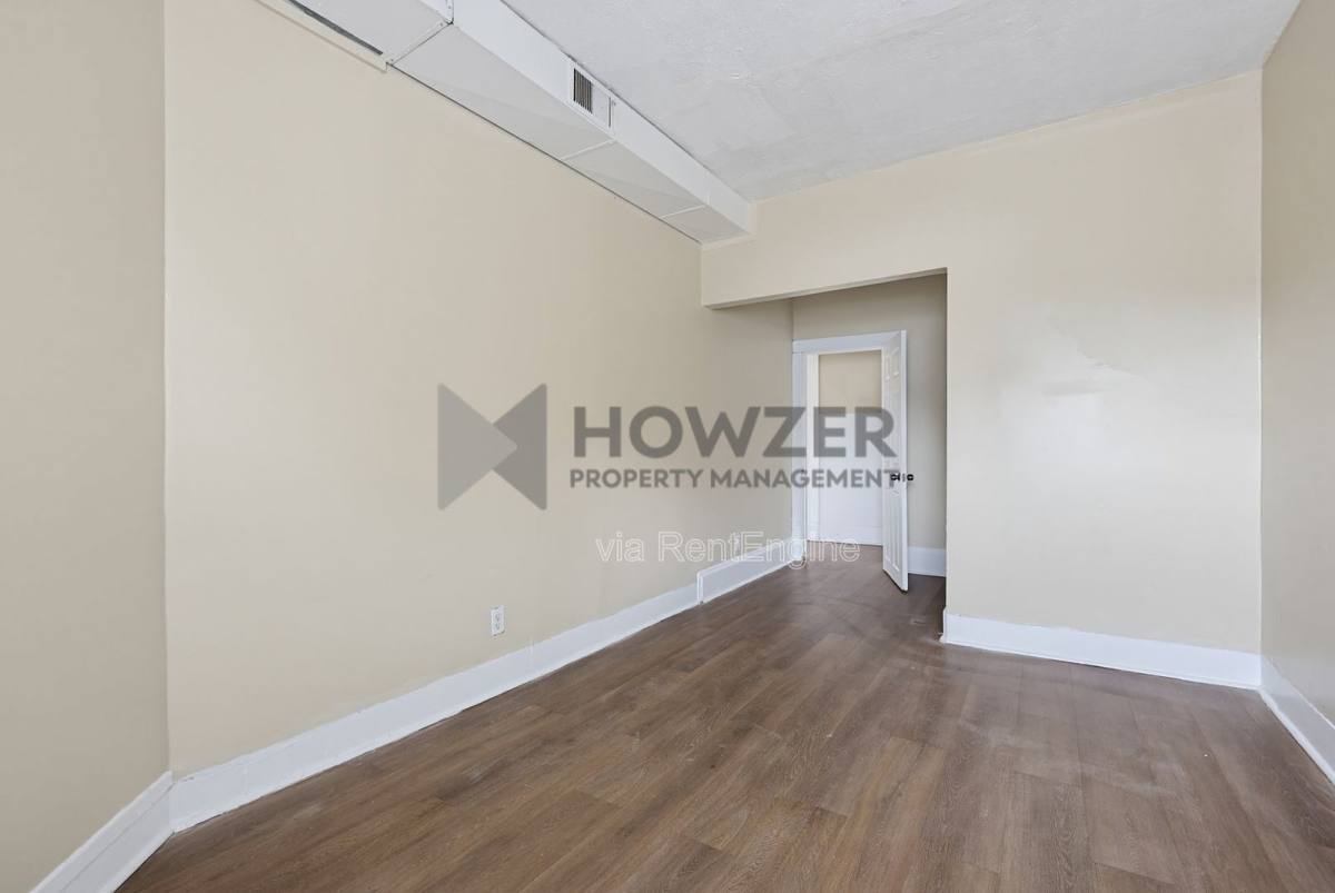 16 Chester Ave unit 16 – photo 5
