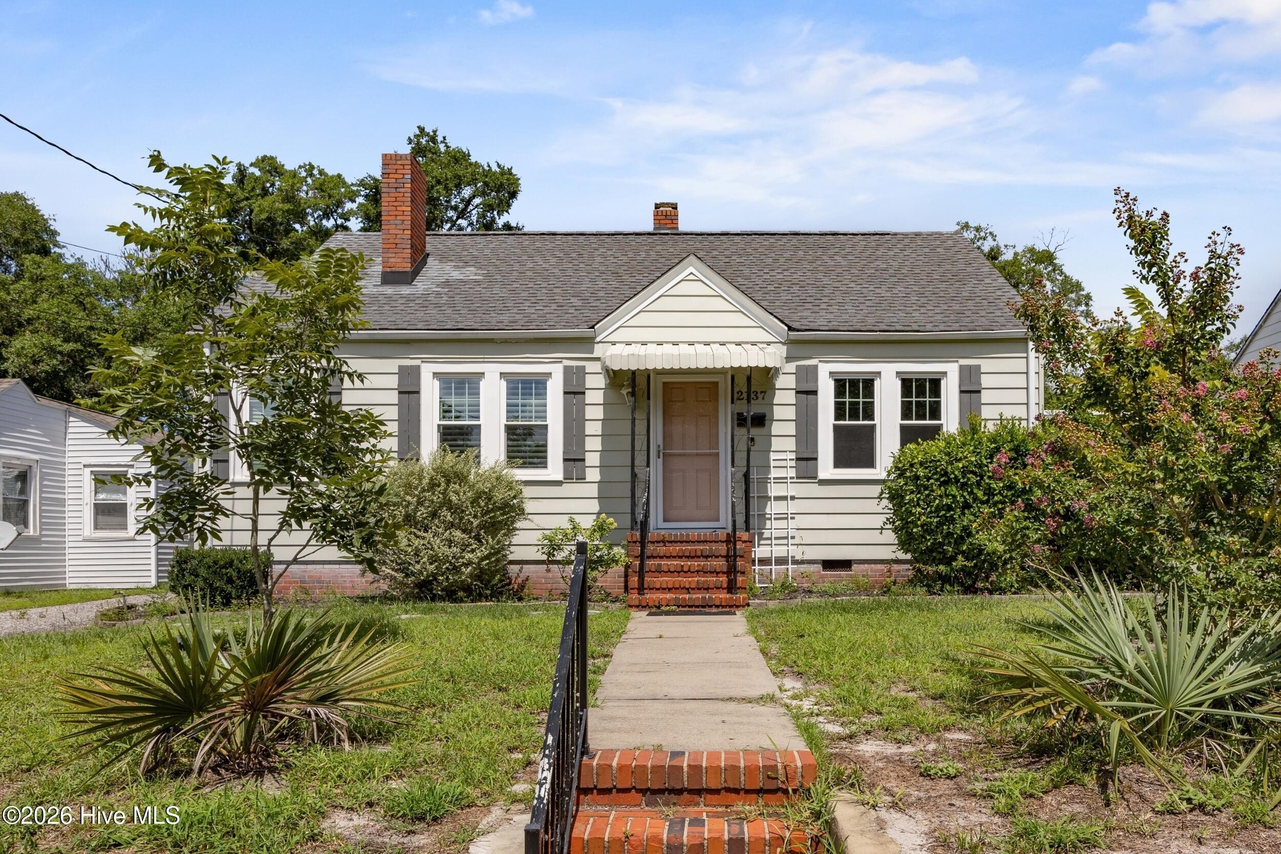 2137 Jackson St – photo 1