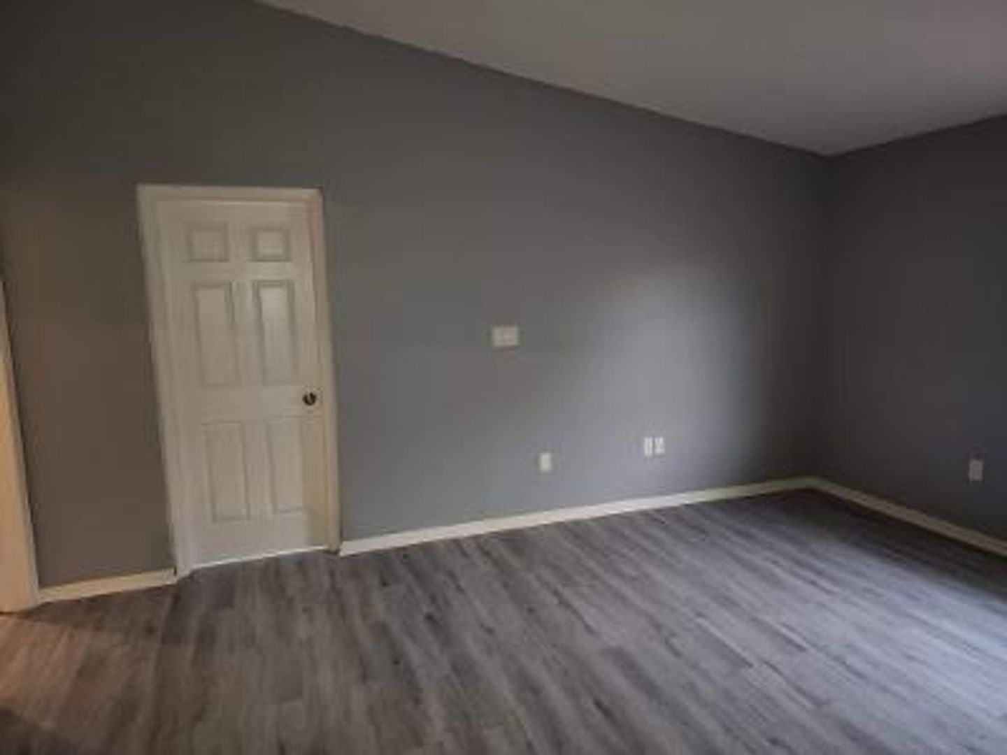 415 W Circlewood St – photo 5