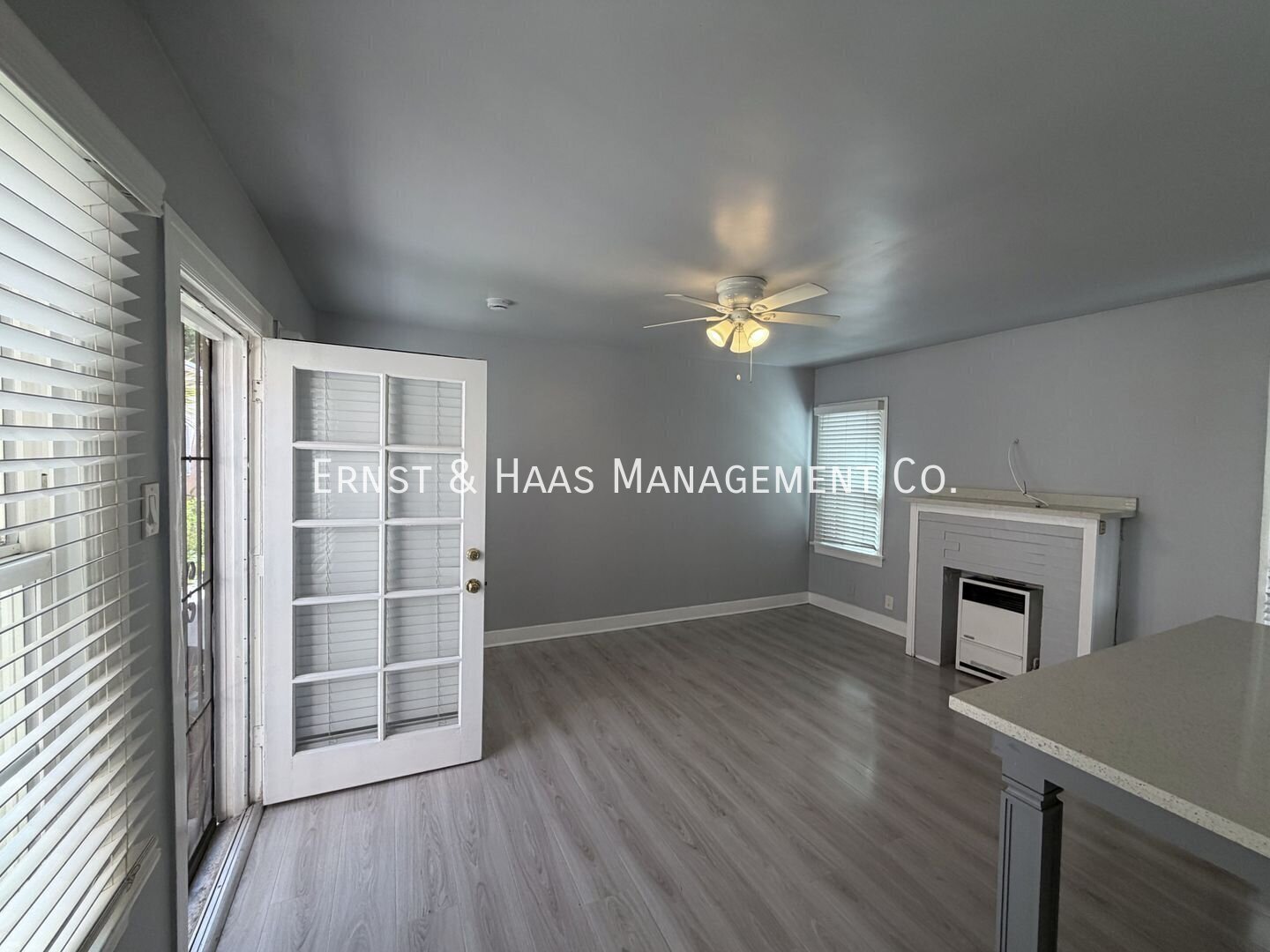 1119 St Louis Ave – photo 5