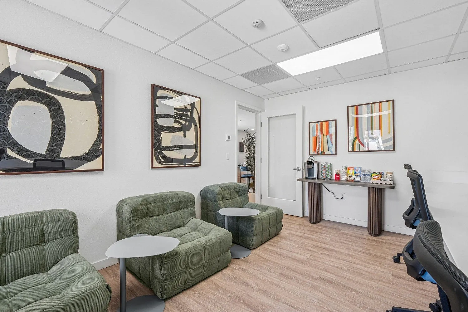 Altitude Apartments – photo 2