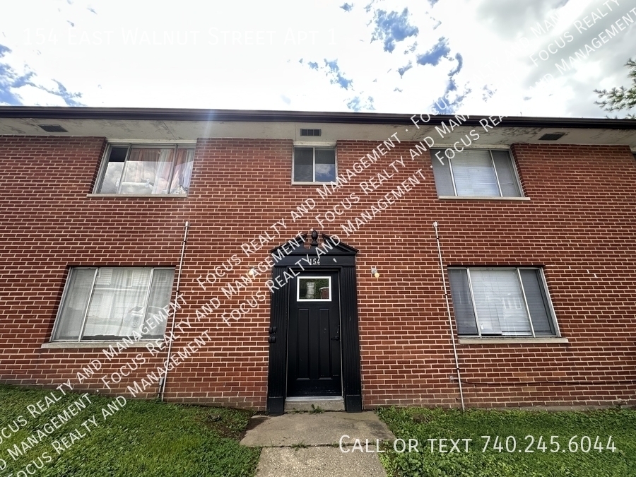154 E Walnut St unit 1 – photo 1