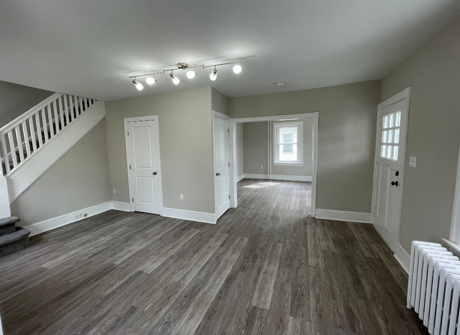 273 N Spring Garden St – photo 3