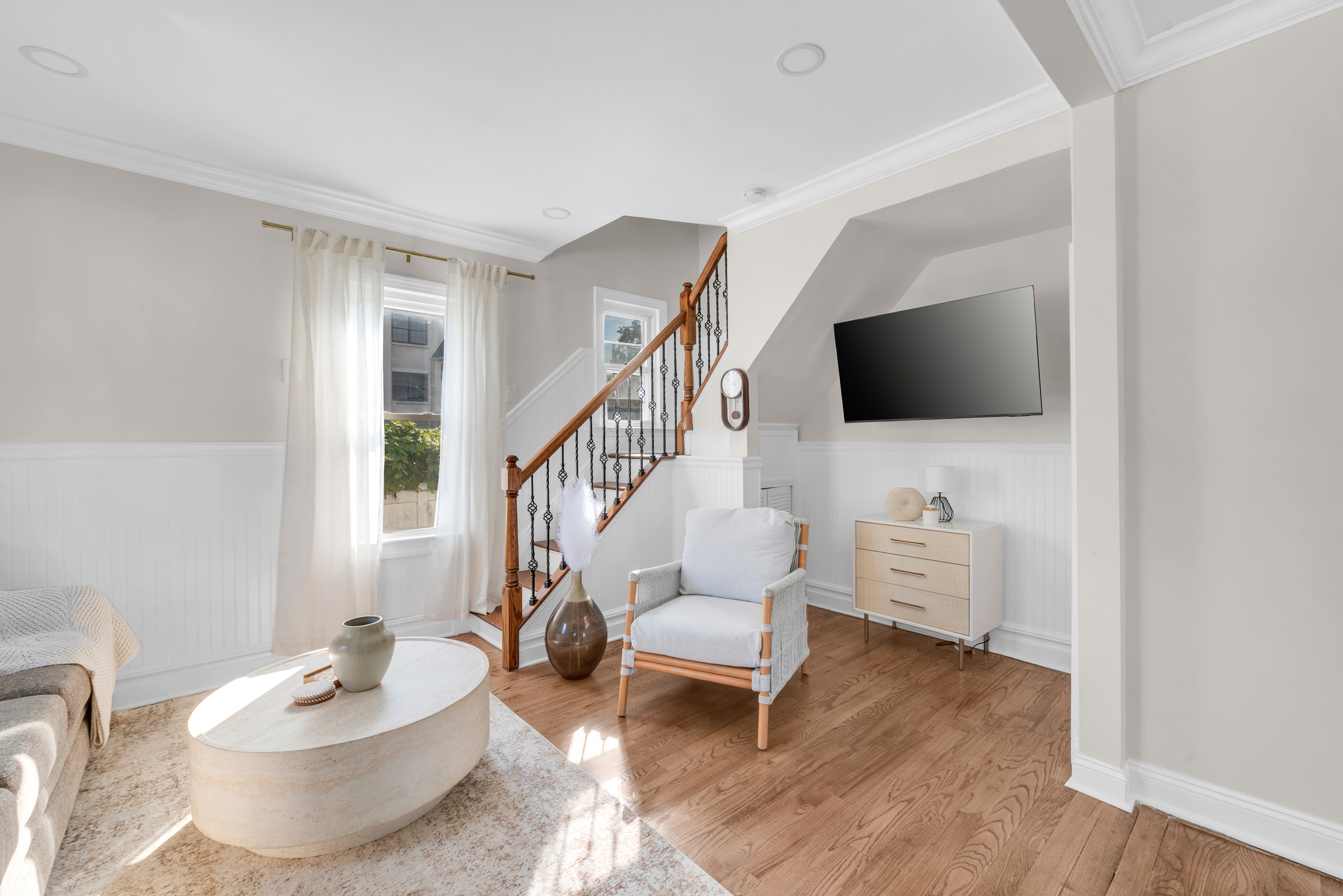 17 Hackett Pl unit 2 – photo 3