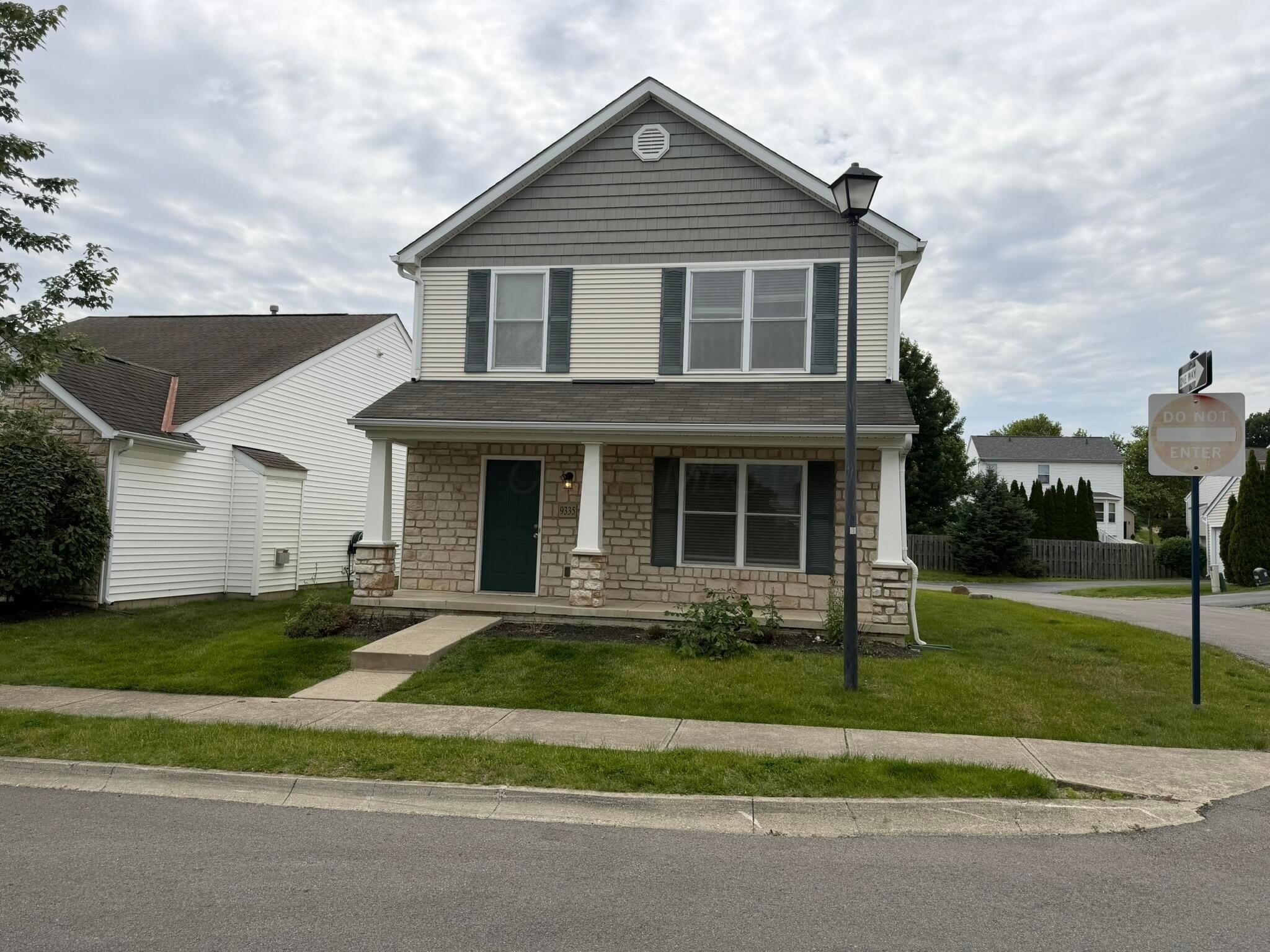 9335 Polaris Green Dr – photo 4