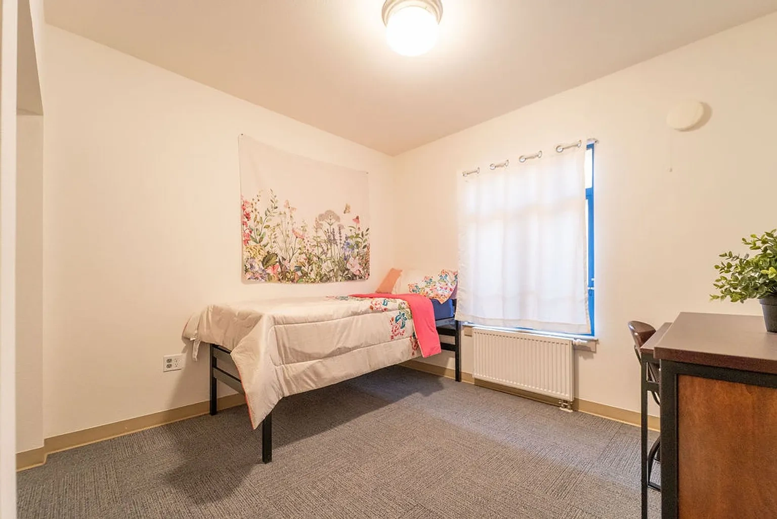 Wesley House – photo 2