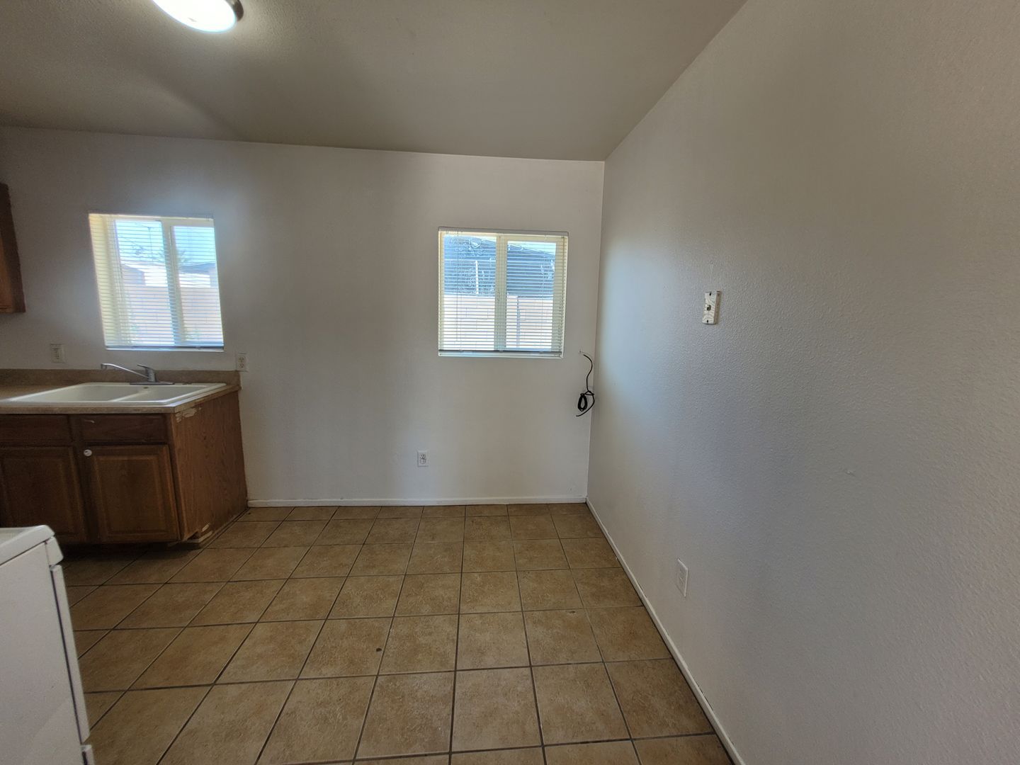 2430 S 5th Ave unit 04 – photo 4