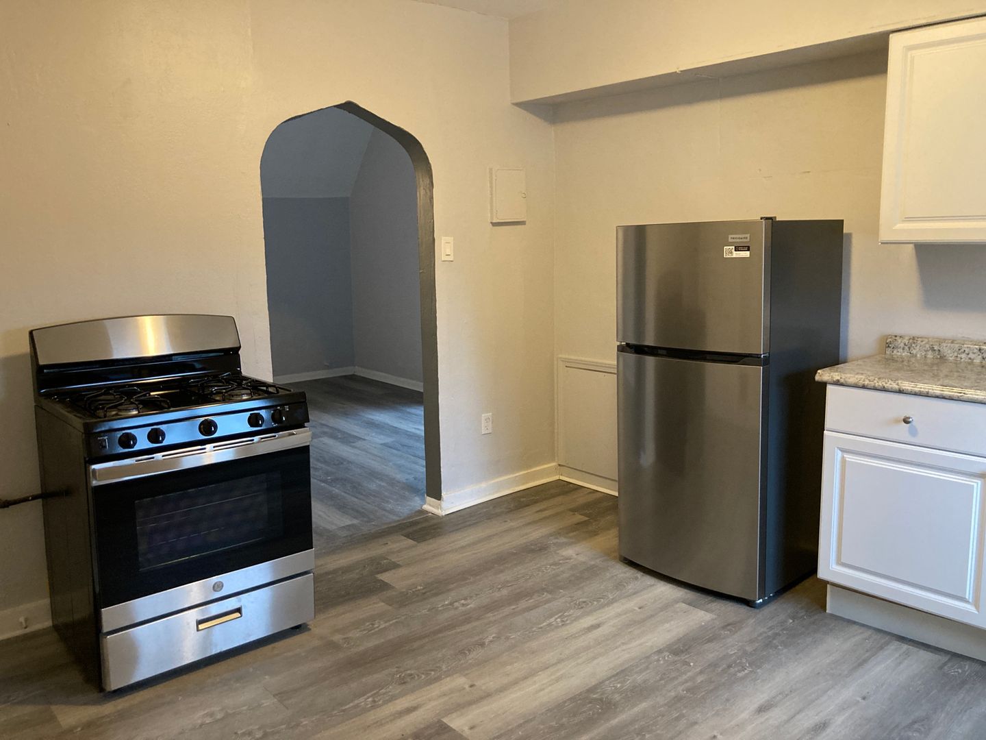 1330-1332 Pritchard St unit 1332 Pritchard Street Unit 3 – photo 2