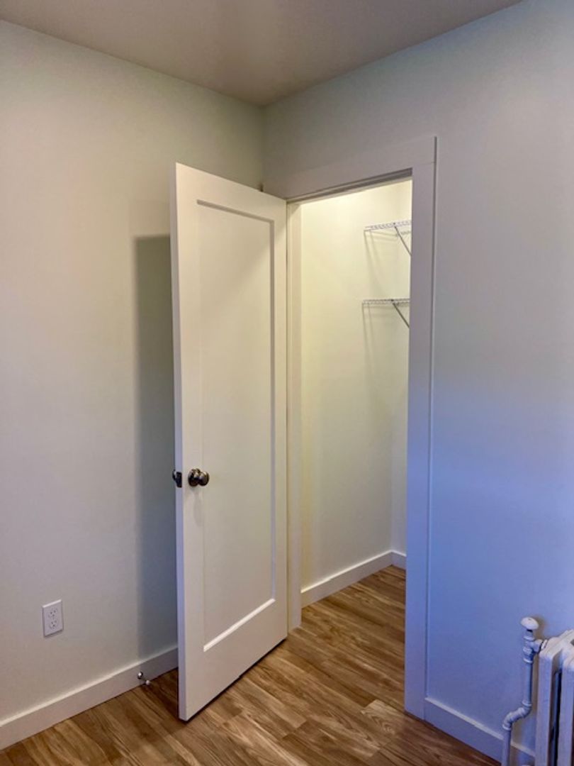 549 Albany Ave unit 549-3 Albany Ave – photo 5