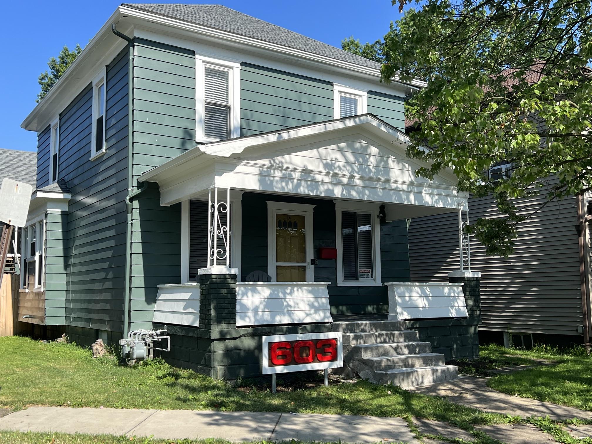 603 McDowell Ave – photo 1