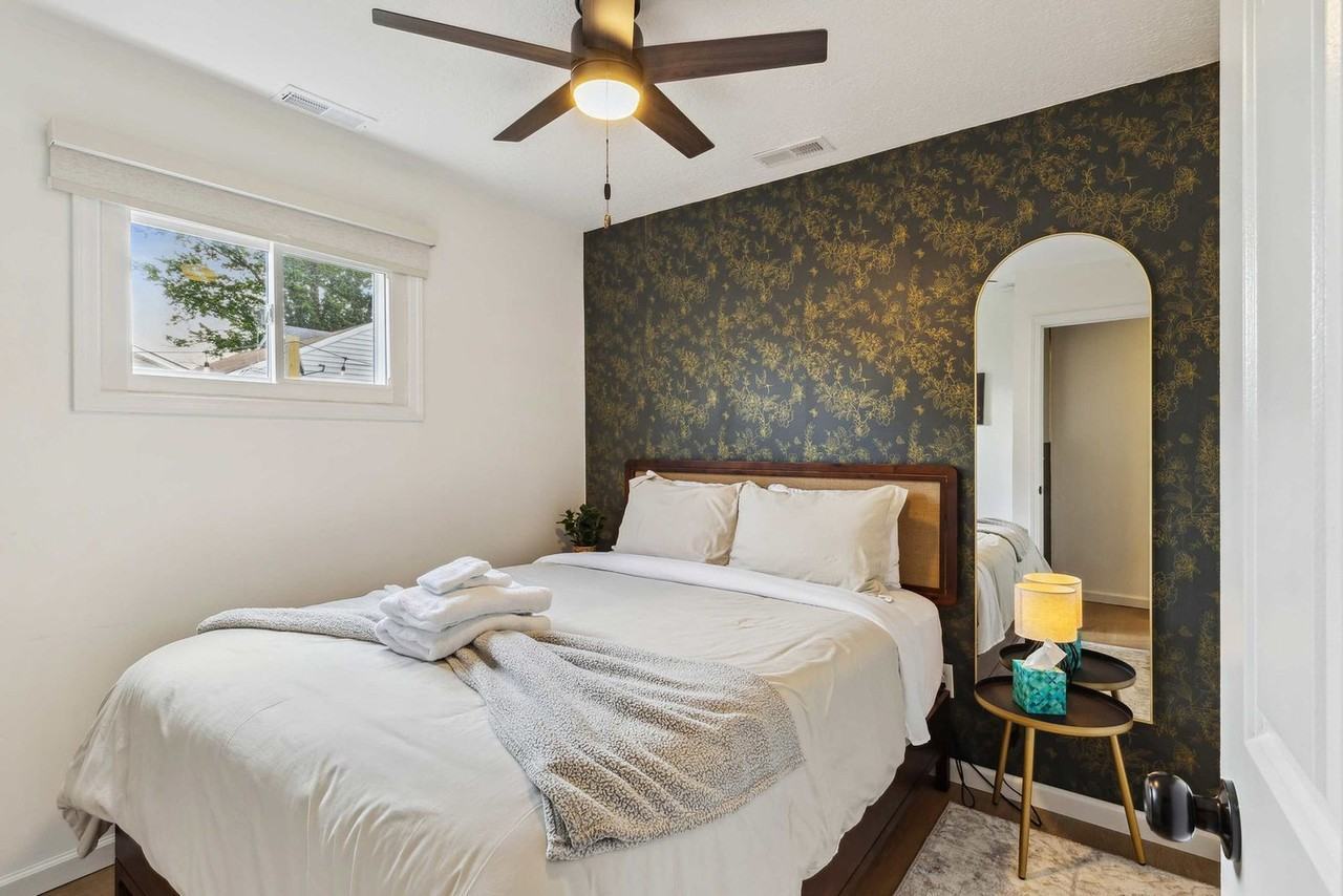 1045 Jefferson St unit 1593986P – photo 4