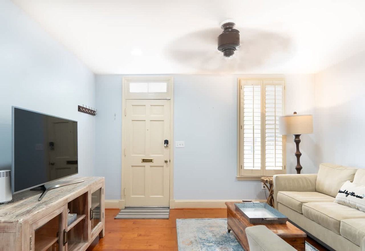 102 Charles St unit 1506218P – photo 4