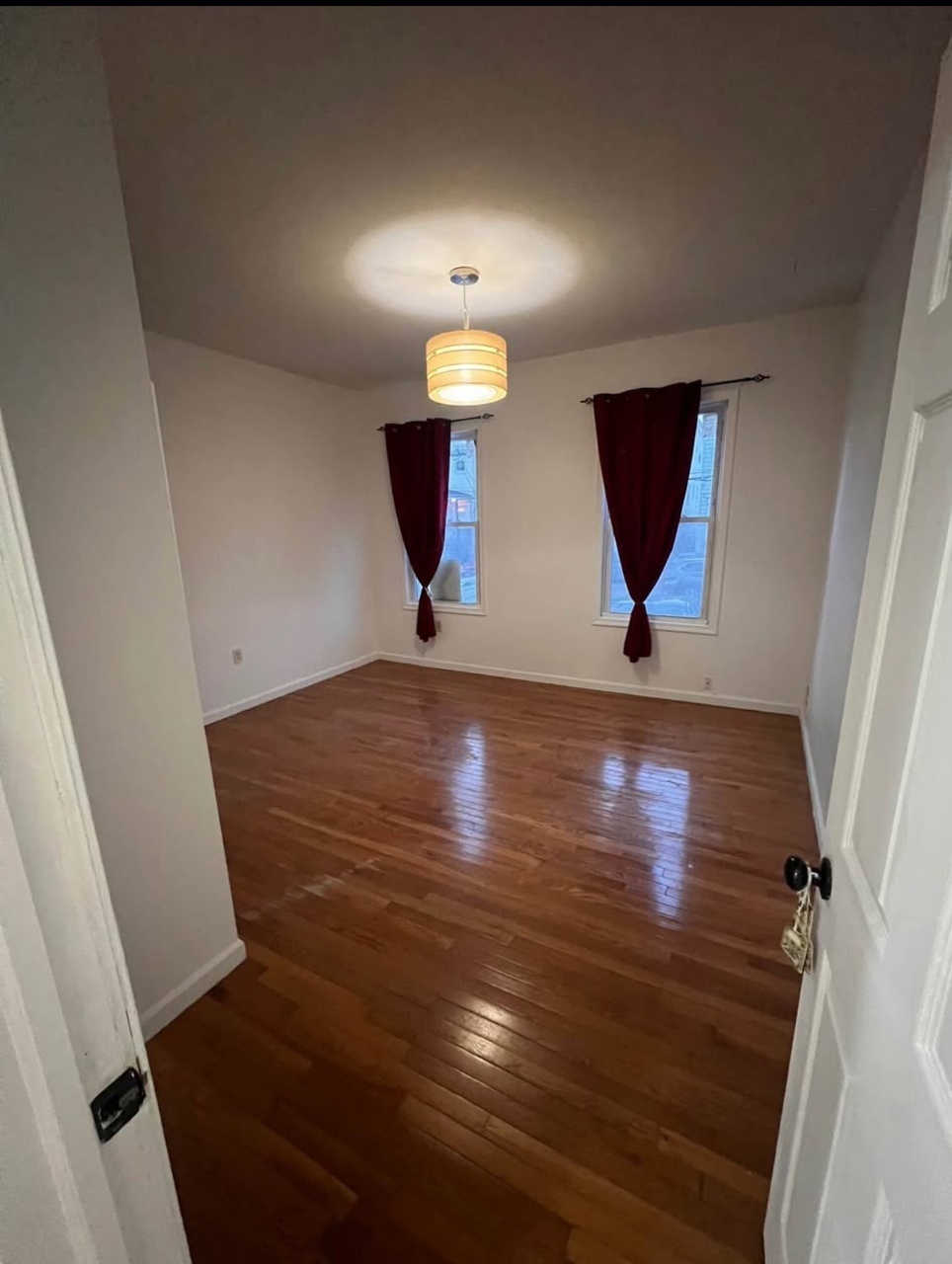 218 Delaware Ave – photo 2