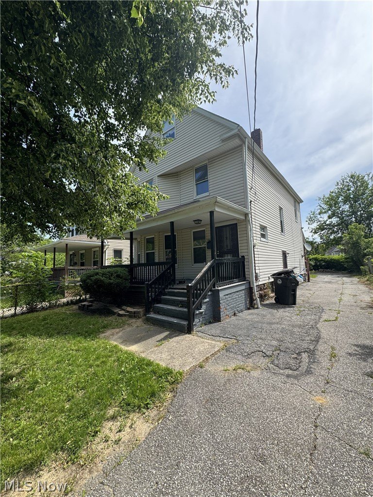 927 E 146th St – photo 2