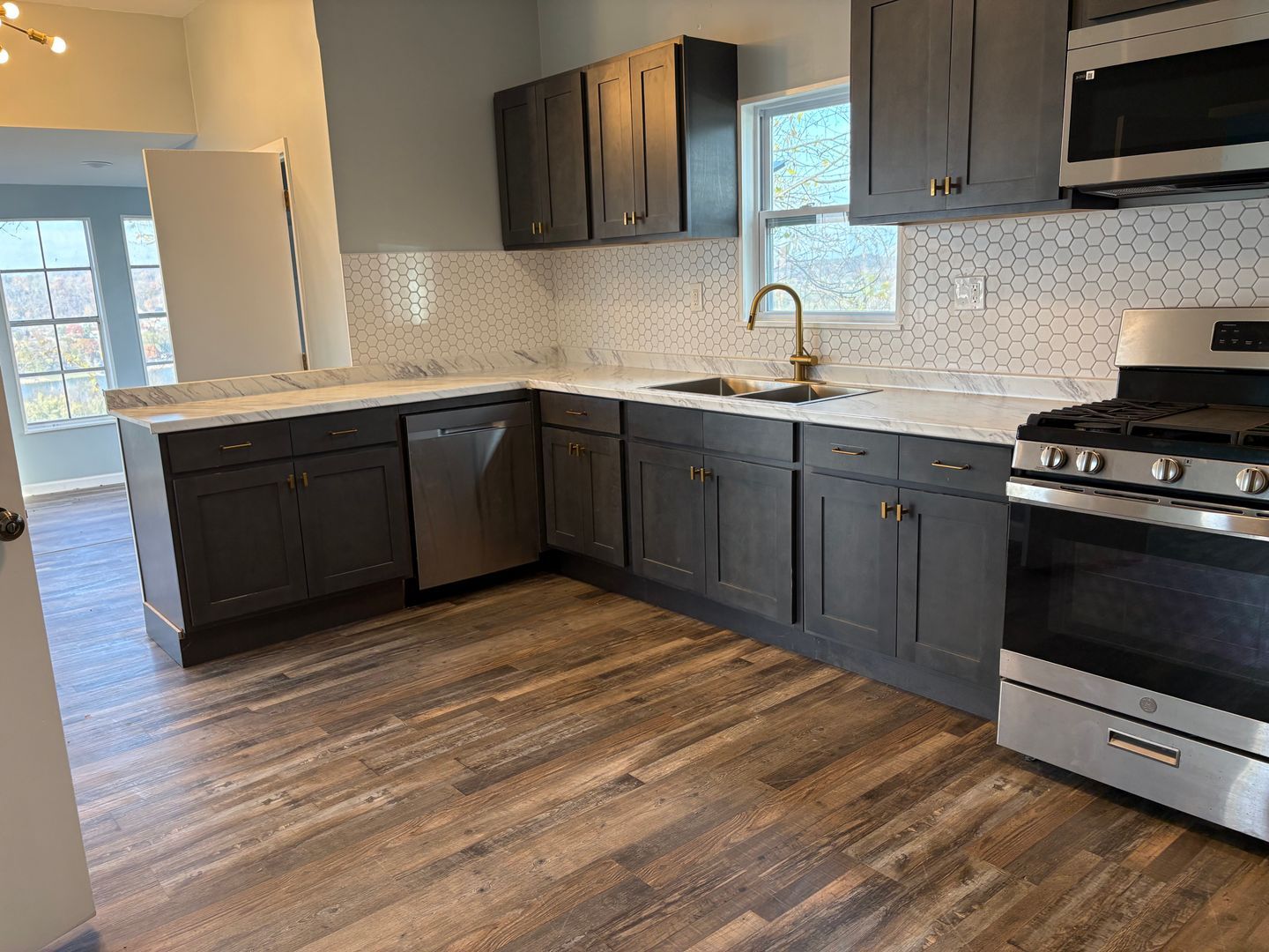 665 Blennerhassett Heights Rd – photo 3