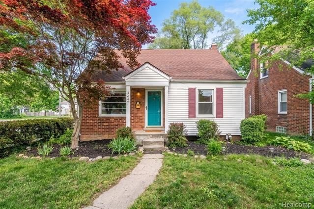 3224 N Altadena Ave – photo 1