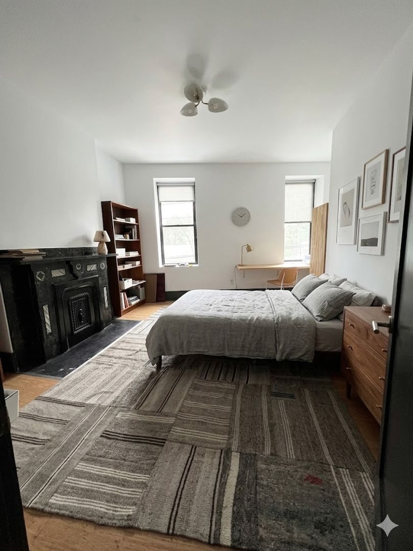 1600 Lowrie St unit Unit 2 – photo 3