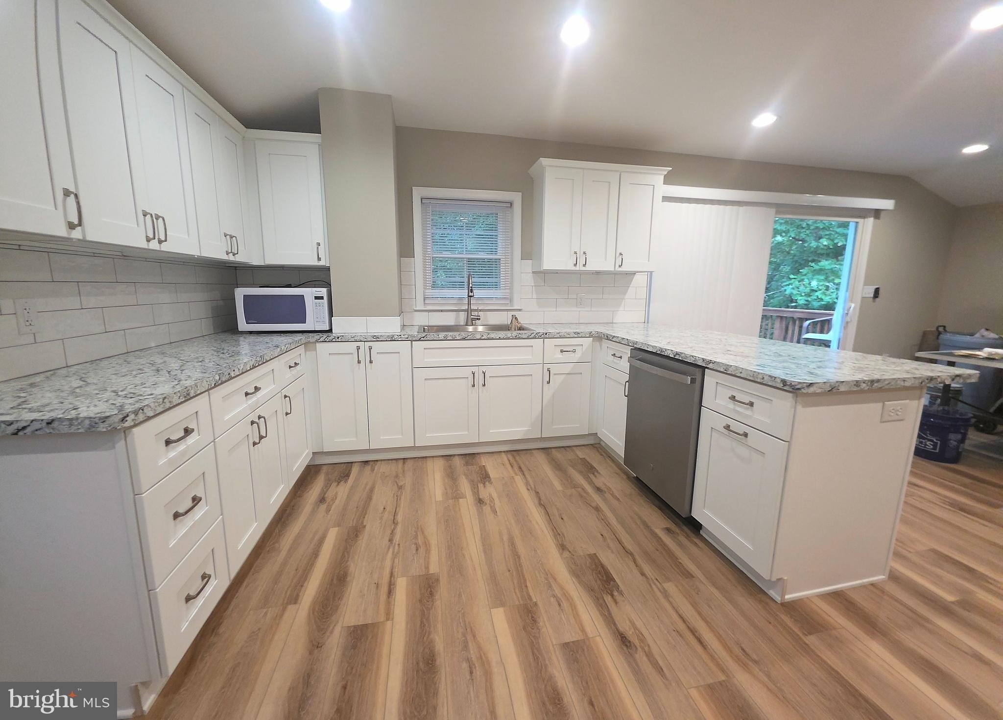 39000 Tanglewood Ct #1 – photo 4