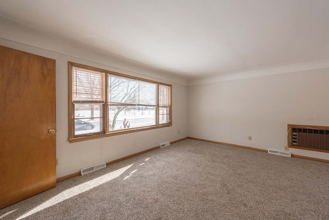 1140 E 176th St – photo 2