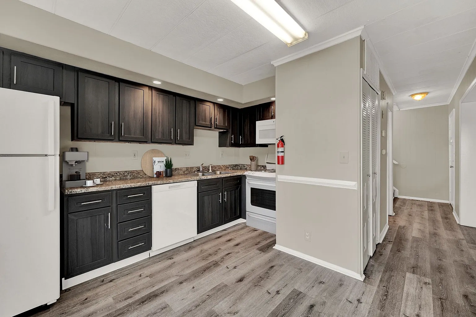 Allendale Apartments – photo 2
