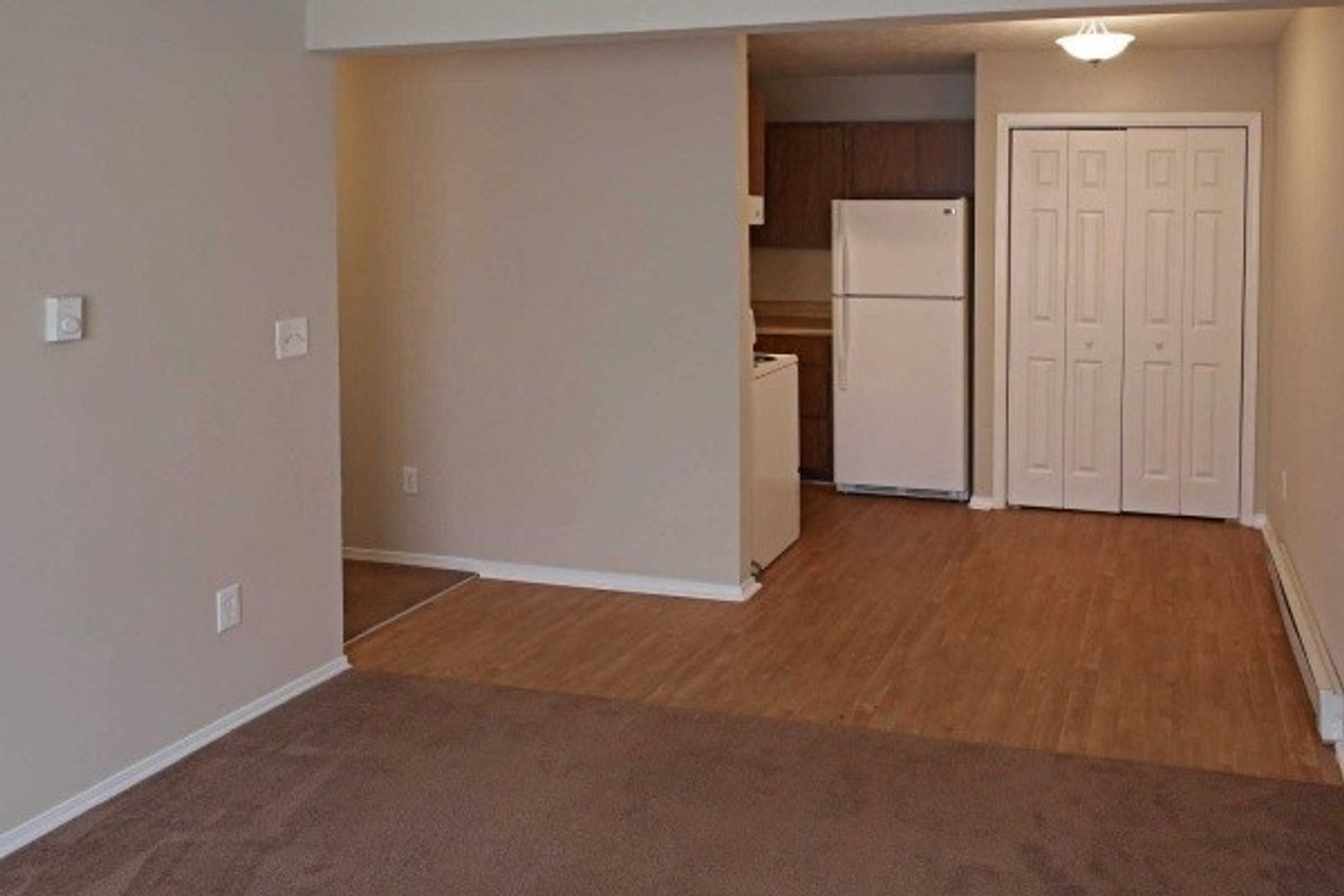 138 Bryan St – photo 1