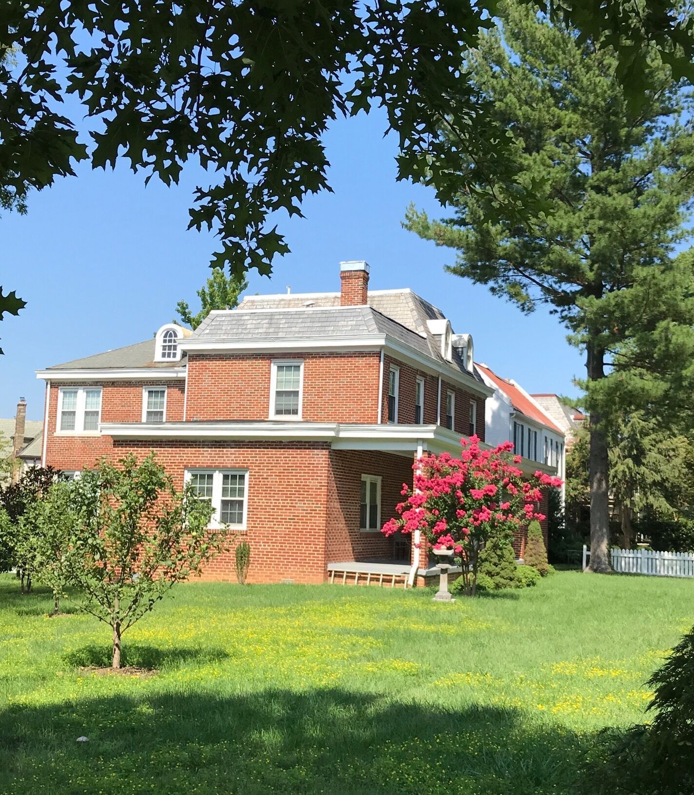 3706 Massachusetts Ave NW – photo 1