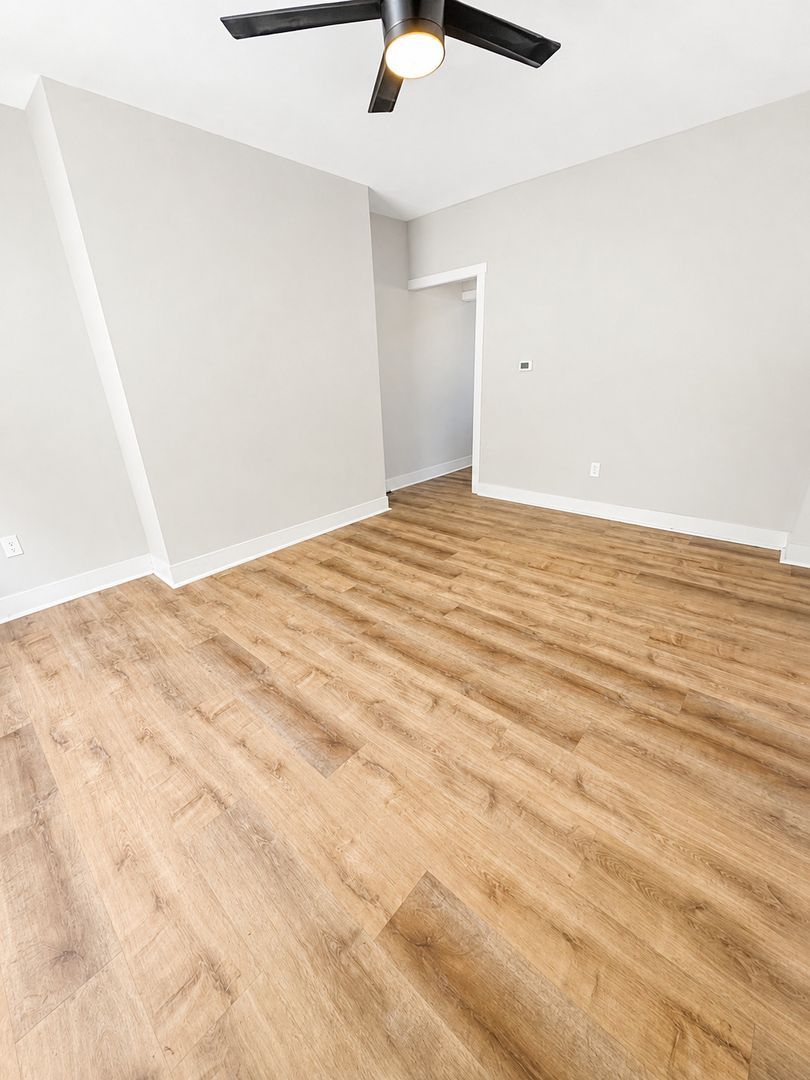 268 Butler St unit 268 – photo 4