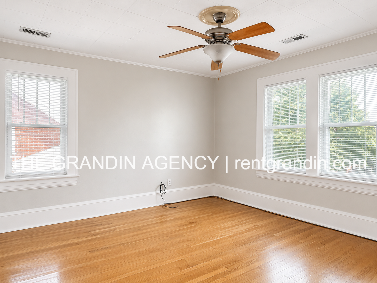 2818 Burton Ave NW unit A – photo 4