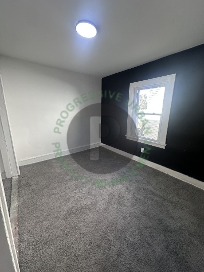 4126 E 143rd St – photo 3