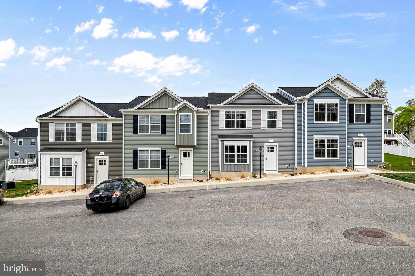 224 Sienna Ln – photo 1