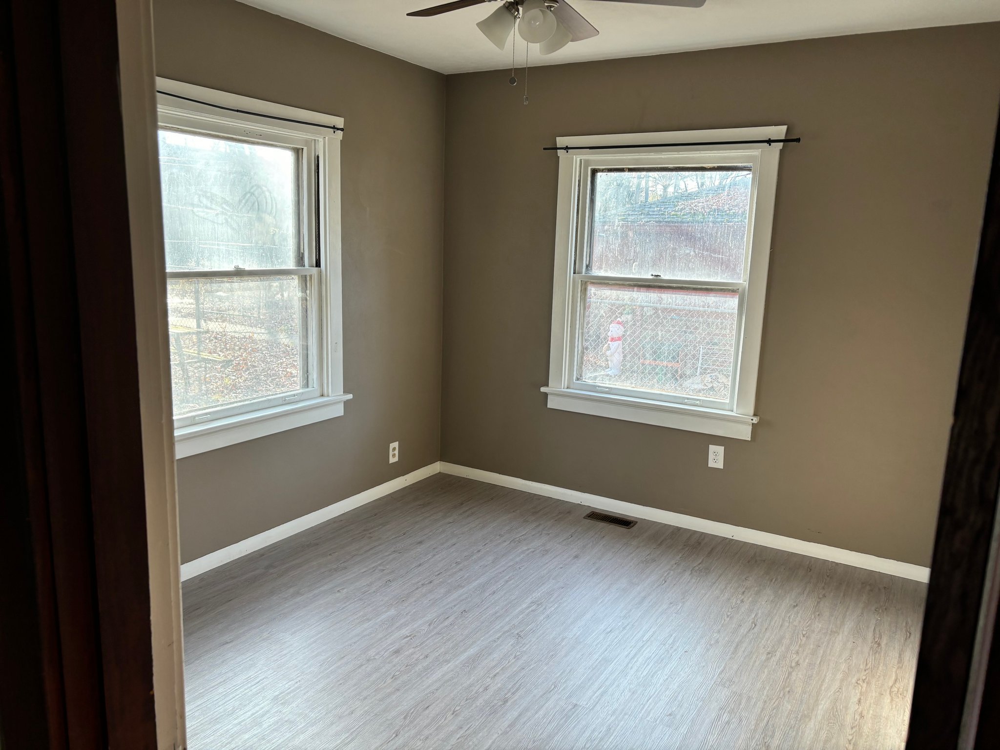 1304 Randle St – photo 5