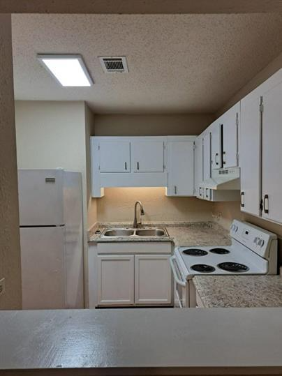 872 Deerwood Ln unit 880 – photo 4