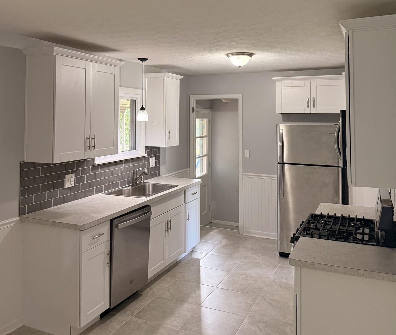 3770 Williams Dr – photo 4