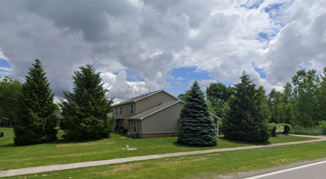 739 S Main St – photo 3